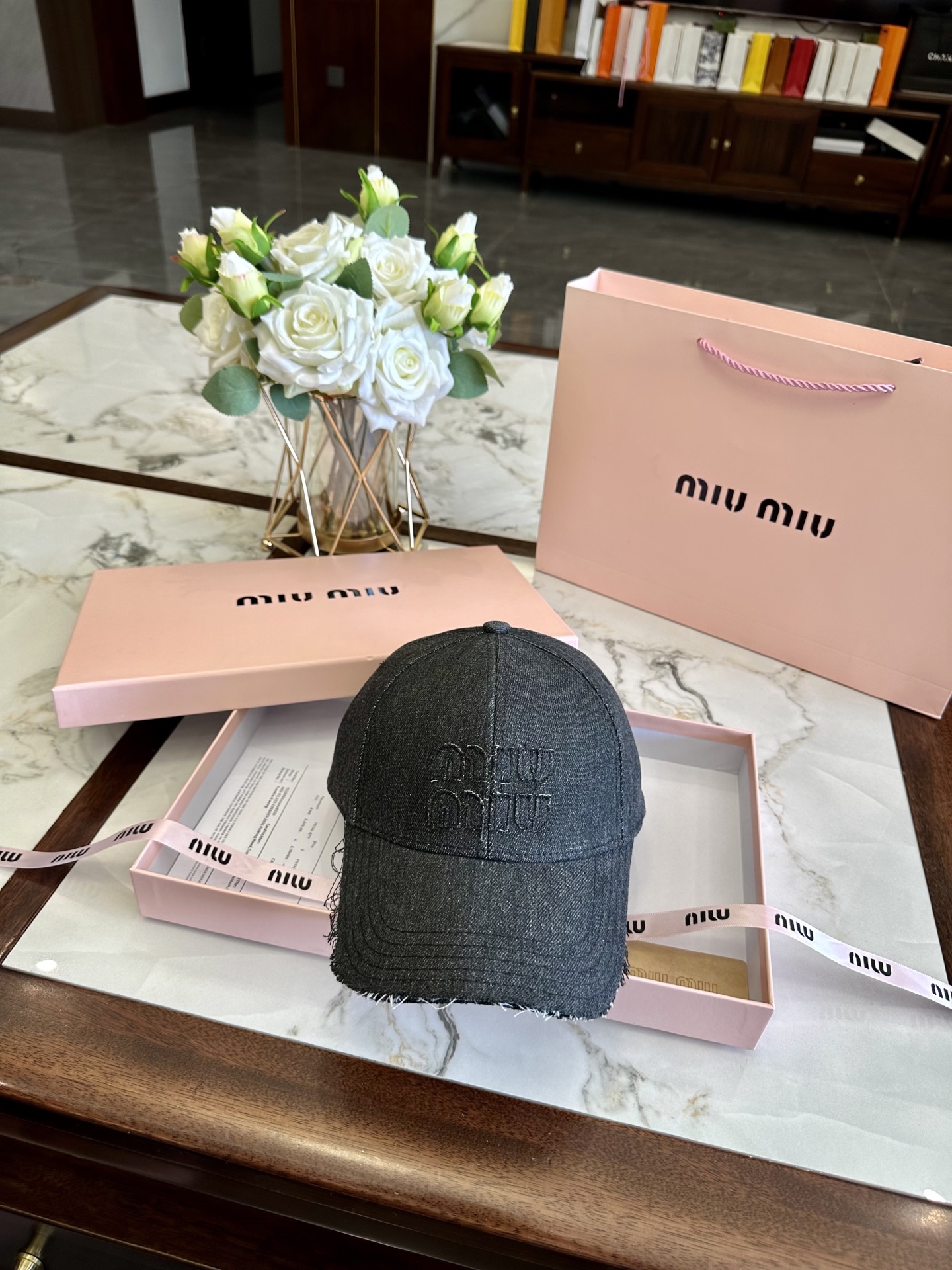 miu miu hat model 38